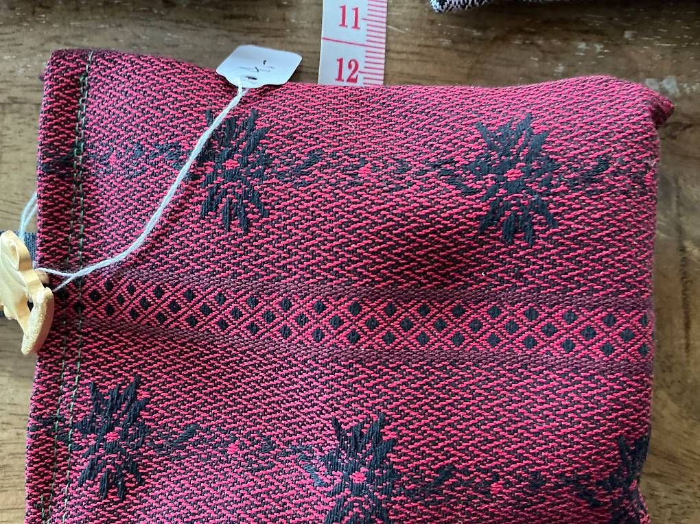 Tutte le decorazioni: Lavendelsäckli Edelweiss Stoff  – Nuovo e nell'imballaggio originale da Liestal venduto da Strigg-Grossmami 2