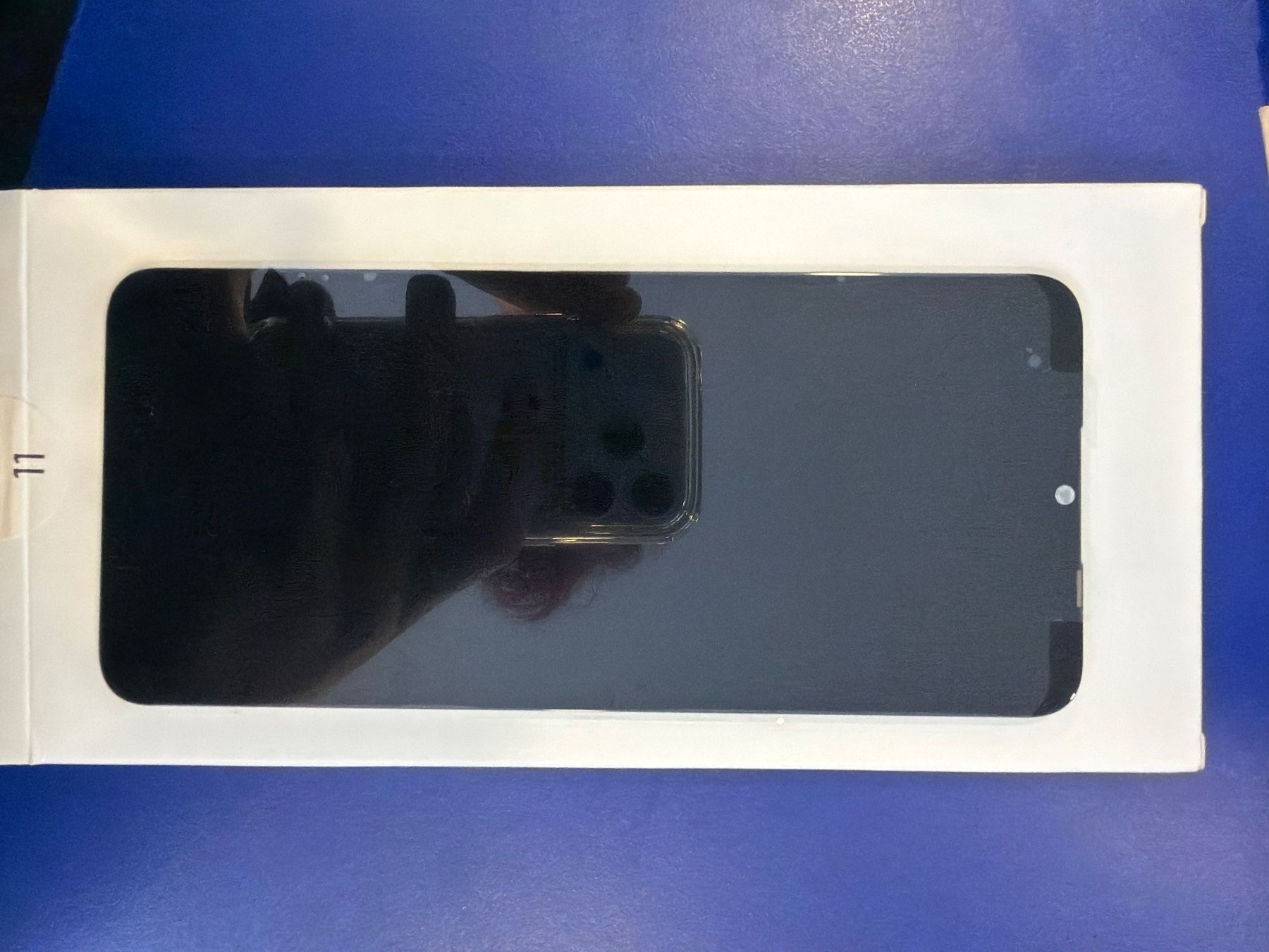 Monitor: Realme 11 Display Ersatzteil – Usato da Aarau venduto da RAMESTORE