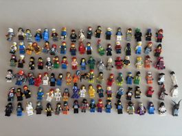 105 Lego Figuren, Sammlung ab Platz