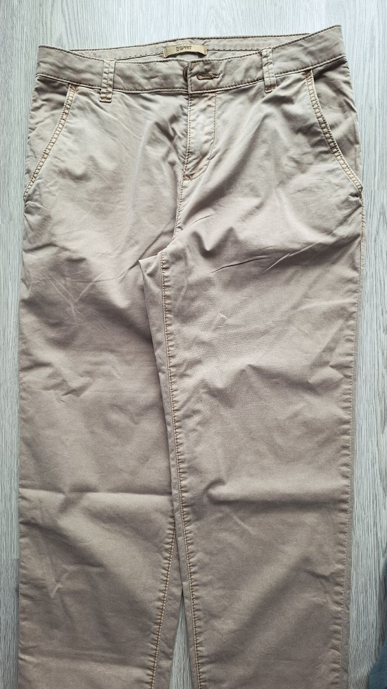 Esprit Pantaloni: Esprit Chinohose, Beige, Gr. 36, – Usato da Emmen venduto da Tigerlady 2