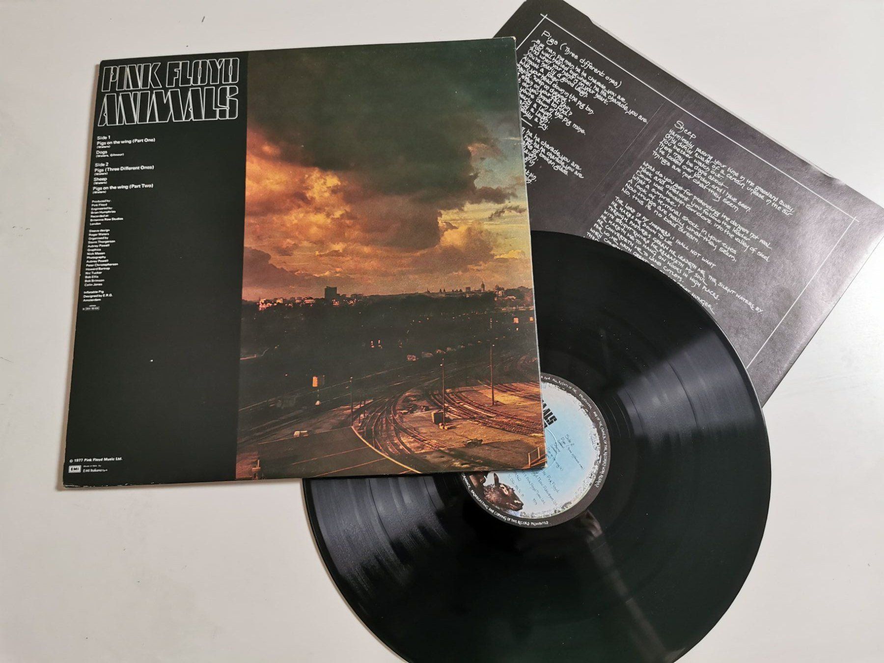 Schallplatten: PINK FLOYD  - ANIMALS – Gebraucht aus Grafenried von House-of-Oldies 1