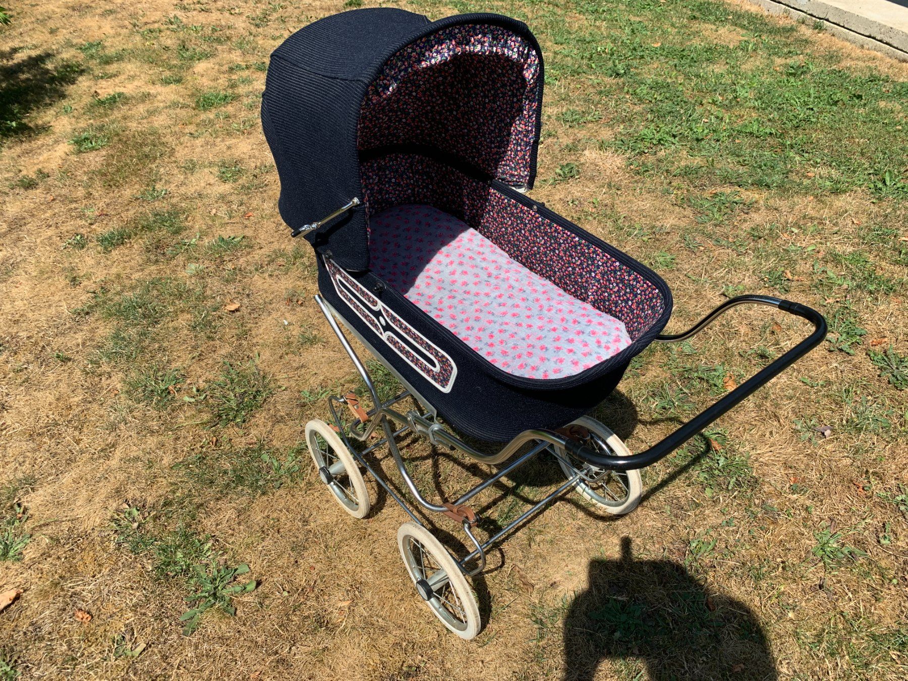 Puppenwagen: Puppenwagen vintage – Gebraucht aus Muntelier von STRUBULUS01 2