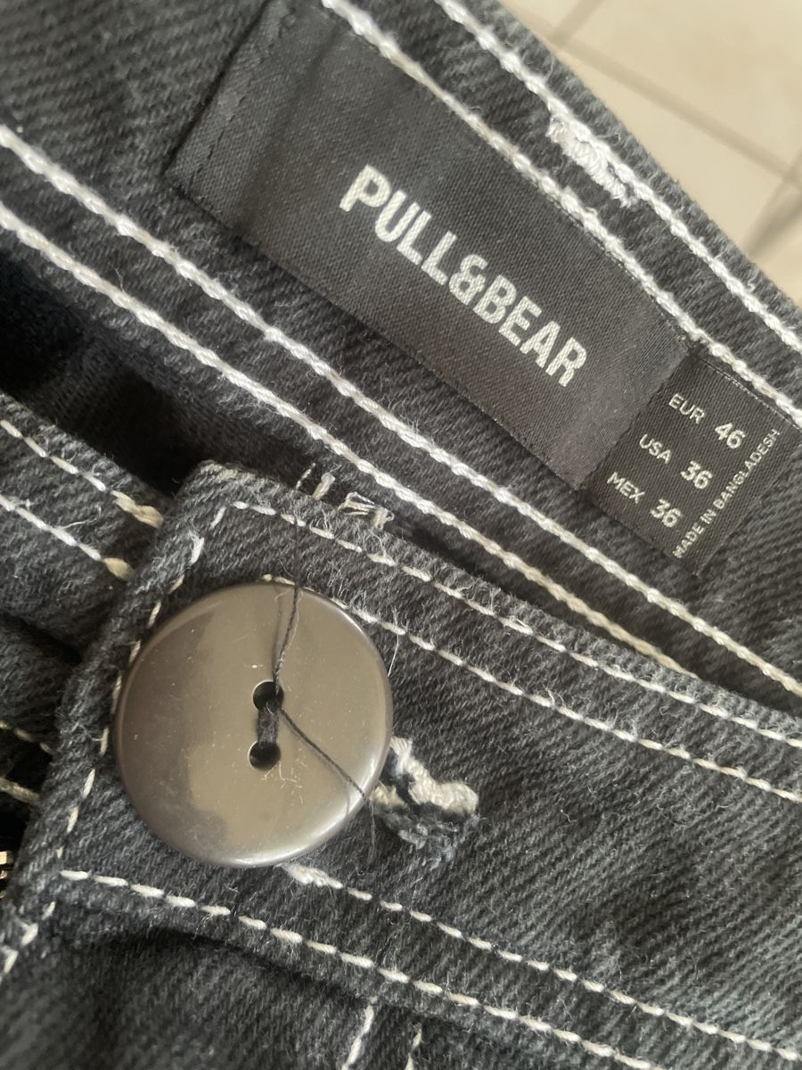 Pull&Bear Jeans: Pull&Bear Cargo Jeans, Schwarz, Grösse 46 – Usato da Obergerlafingen venduto da cabo4 3