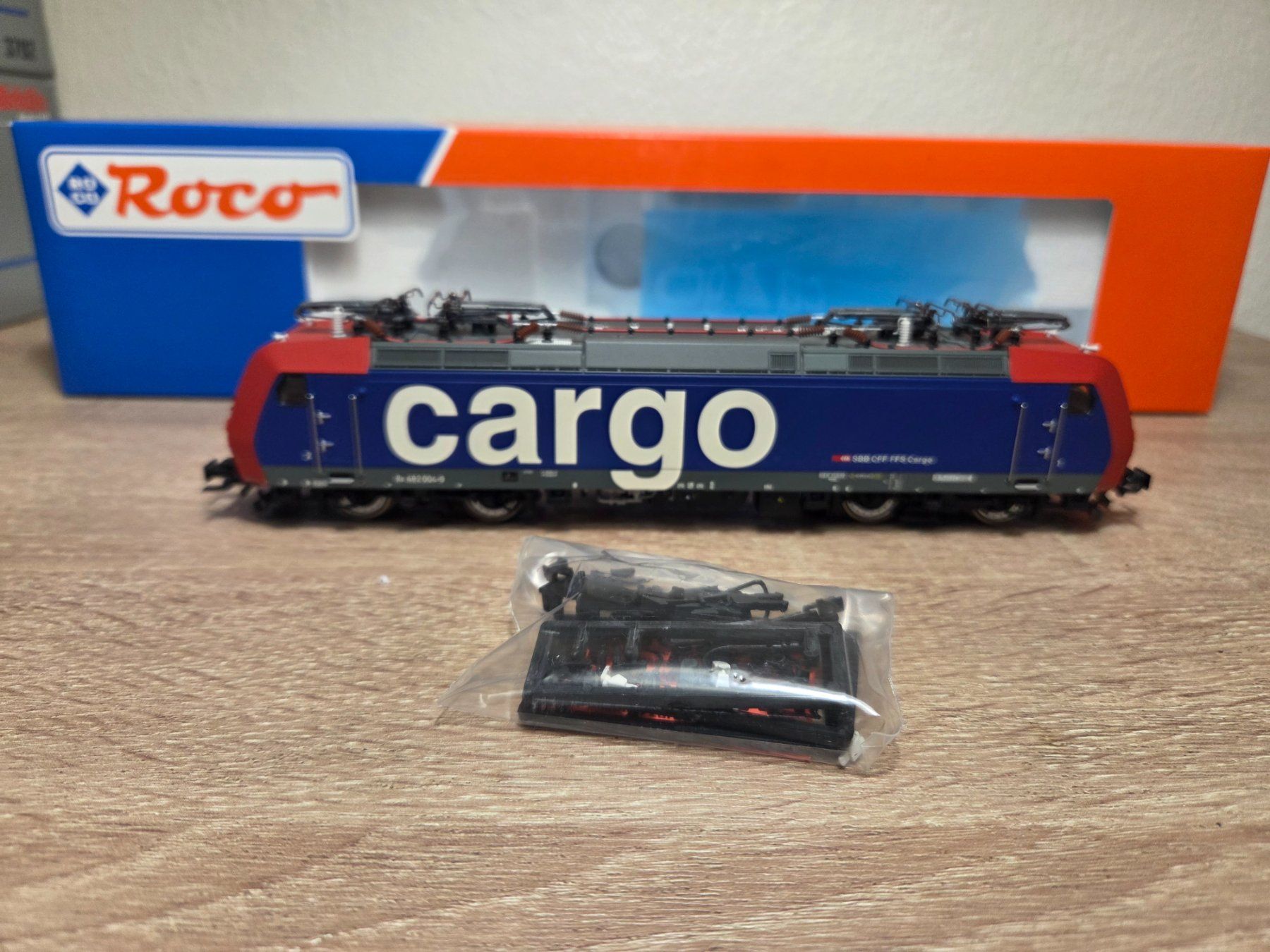 Roco Modellini di ferrovie: Roco 69591 E-Lok Re 482 Cargo SBB Digital H0 – Usato da St-Aubin-Sauges venduto da Lo_Go 6