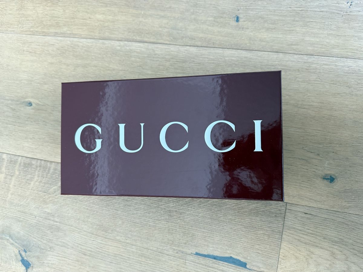 Caisses de transport: Gucci Schachtel – Neuf avec emballage d'origine à Schellenberg par joy116 1