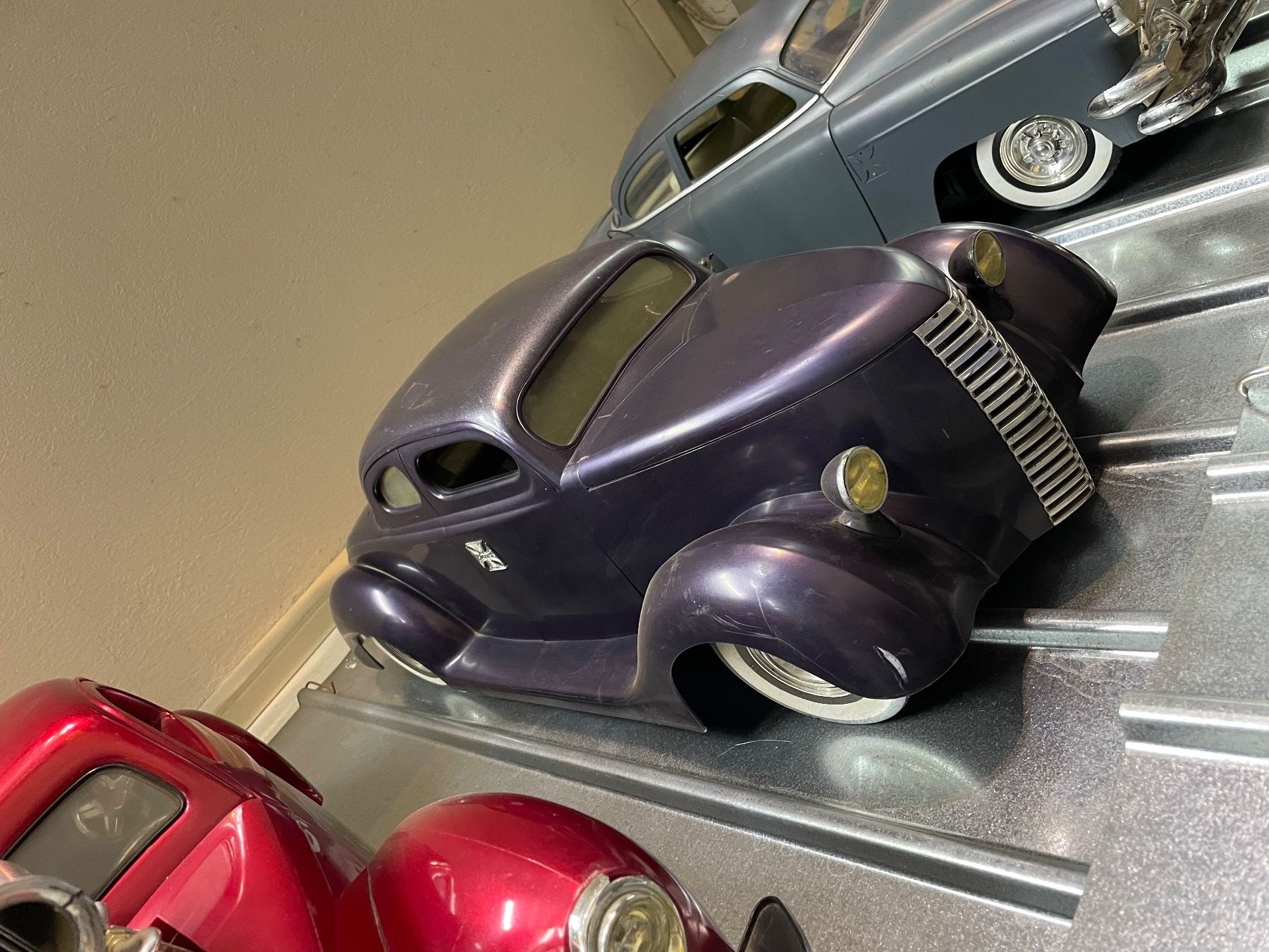 Ford Modellini d'auto: Jesse James Ford Hotrod Gross Modell – Usato da AARBURG venduto da cheapstuff 1