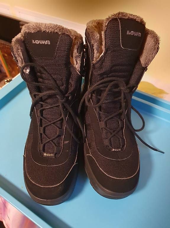 Scarpe da donna: Stivale invernale – Usato da Biasca venduto da bar_qhz7
