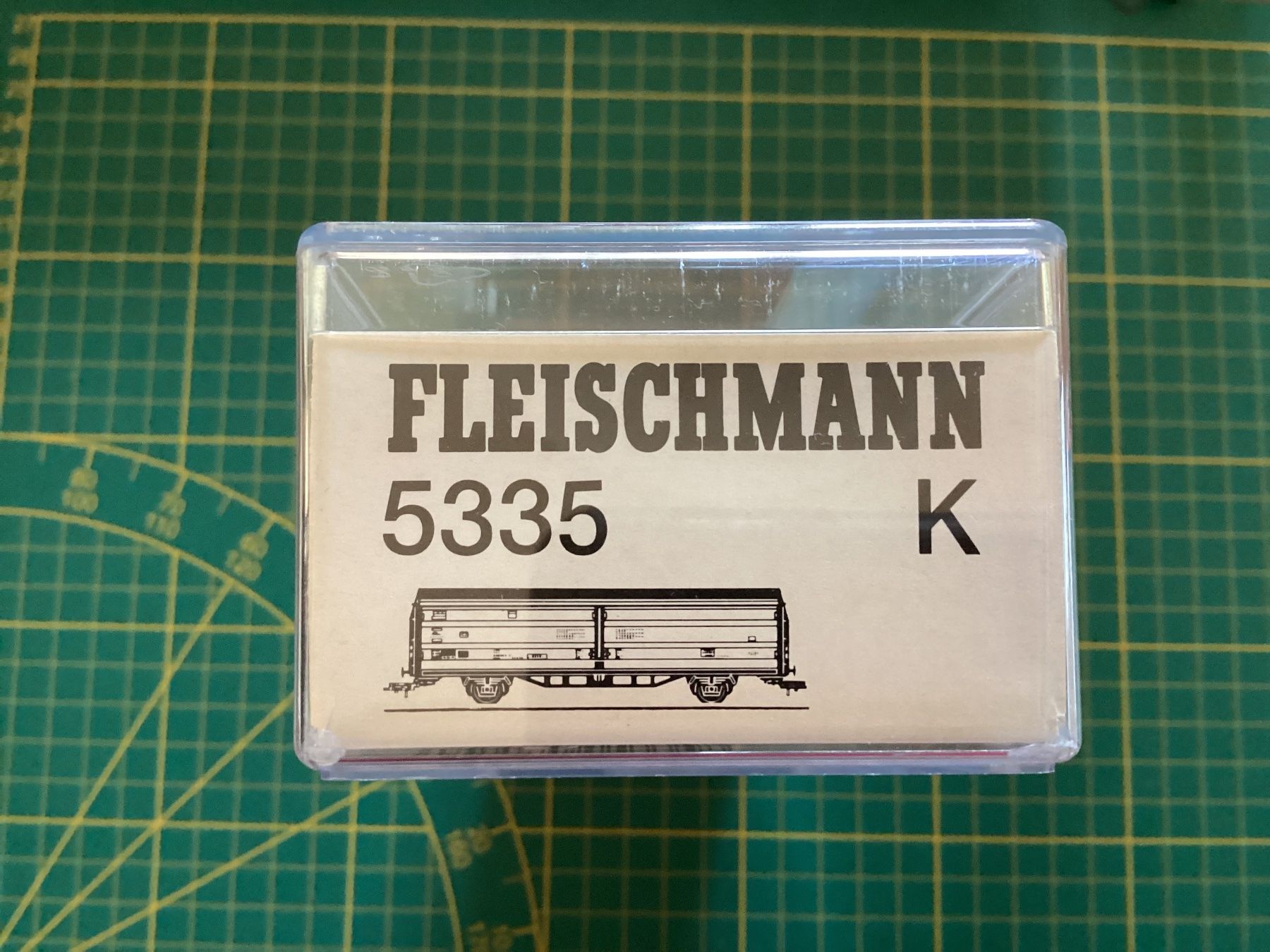 Fleischmann Modelleisenbahnen: Fleischmann 5335, Güterwagen der DB. Epoche IV – Neu und originalverpackt aus Vacallo von G1965 2