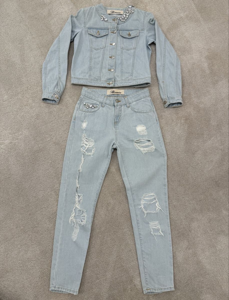 Lotti di vestiti: Blumarine denim set: jeans and jacket – Usato da Paradiso venduto da apf_mh9c