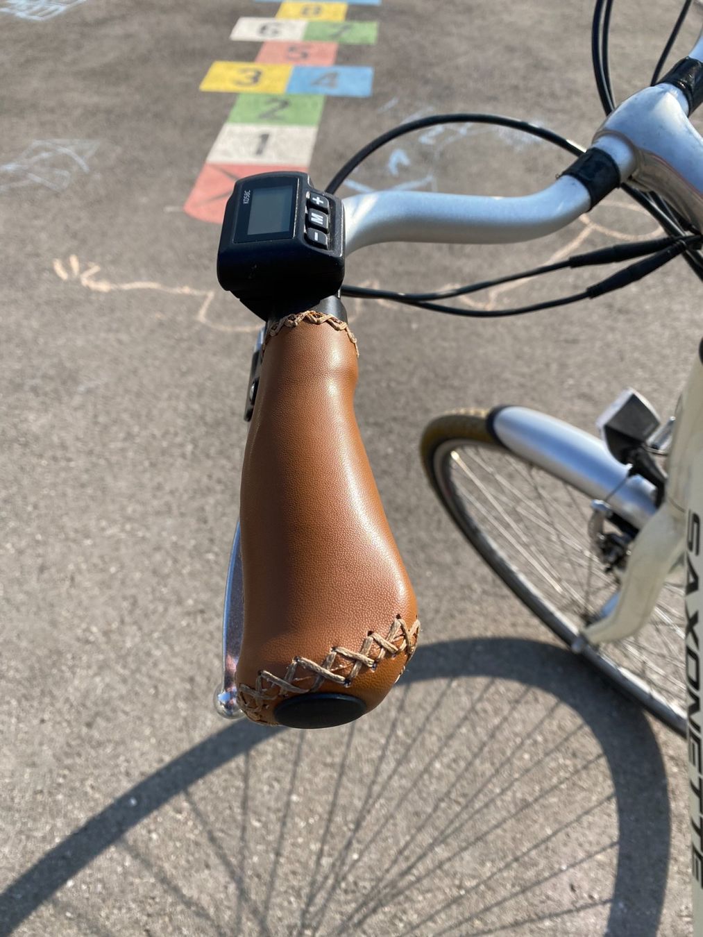 Saxonette Velos: E-Bike Saxonette ab 1.- – Gebraucht aus Riggisberg von Tlacoste 4