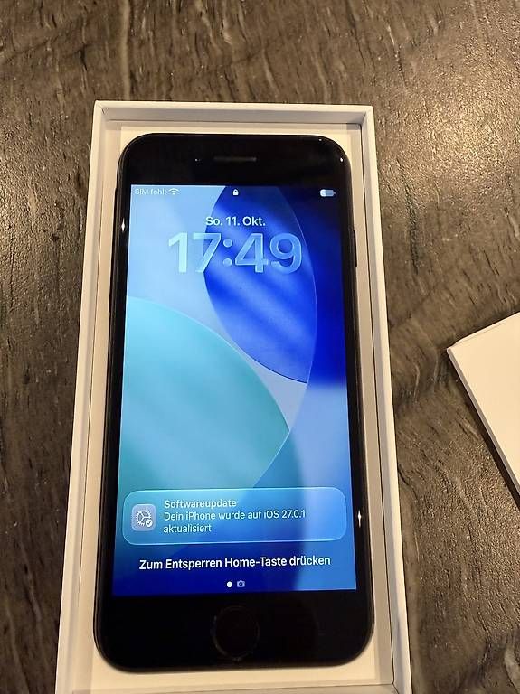 Apple Handys / Smartphones: iPhone SE 256 GB 2. Generation – Gebraucht aus Jegenstorf von Be69 1
