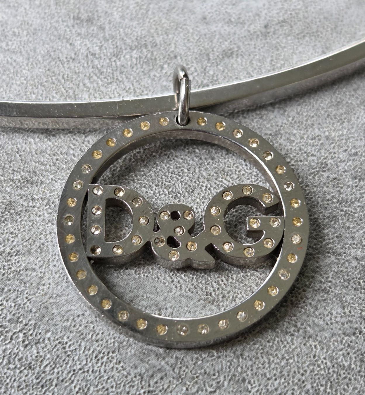 Dolce & Gabbana Catenine: Original D&G Kette mit Anhänger – Nuovo (secondo la descrizione) da Niederbipp venduto da meriva88 5