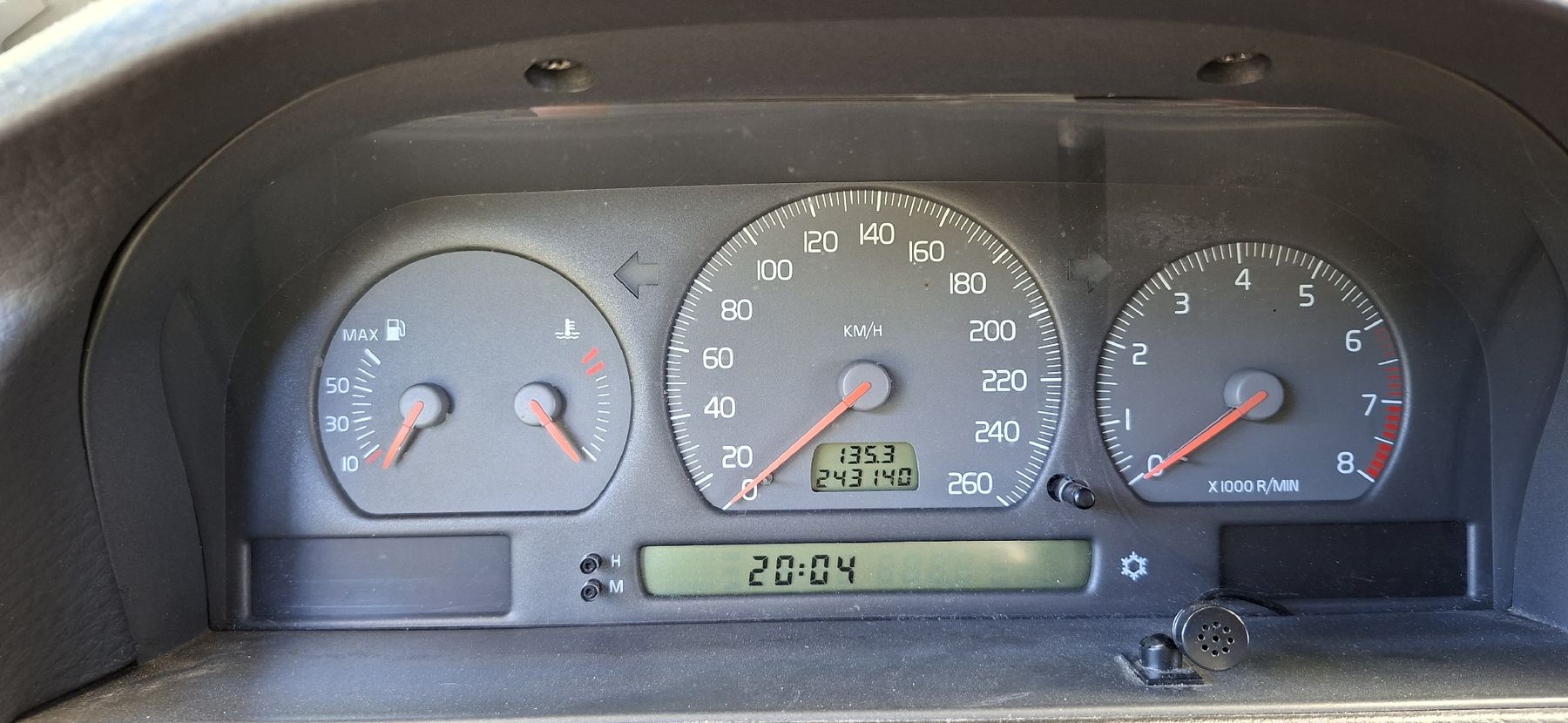 Volvo Autos: Volvo V70 1999 – D'occasion à Rothenthurm par nil_p2r2 8