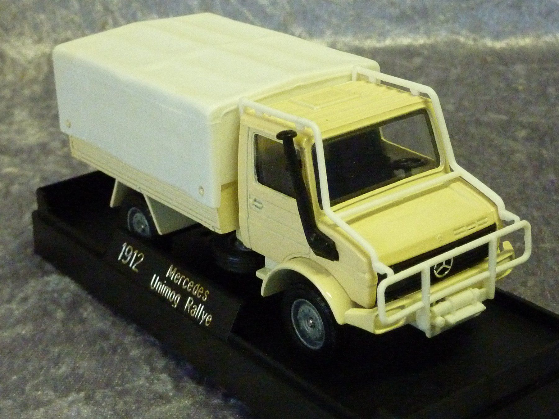 Unimog Modellautos: Mercedes Unimog Rally 1:43 – Neu (gemäss Beschreibung) aus Dürrenäsch von modellautos4you 4