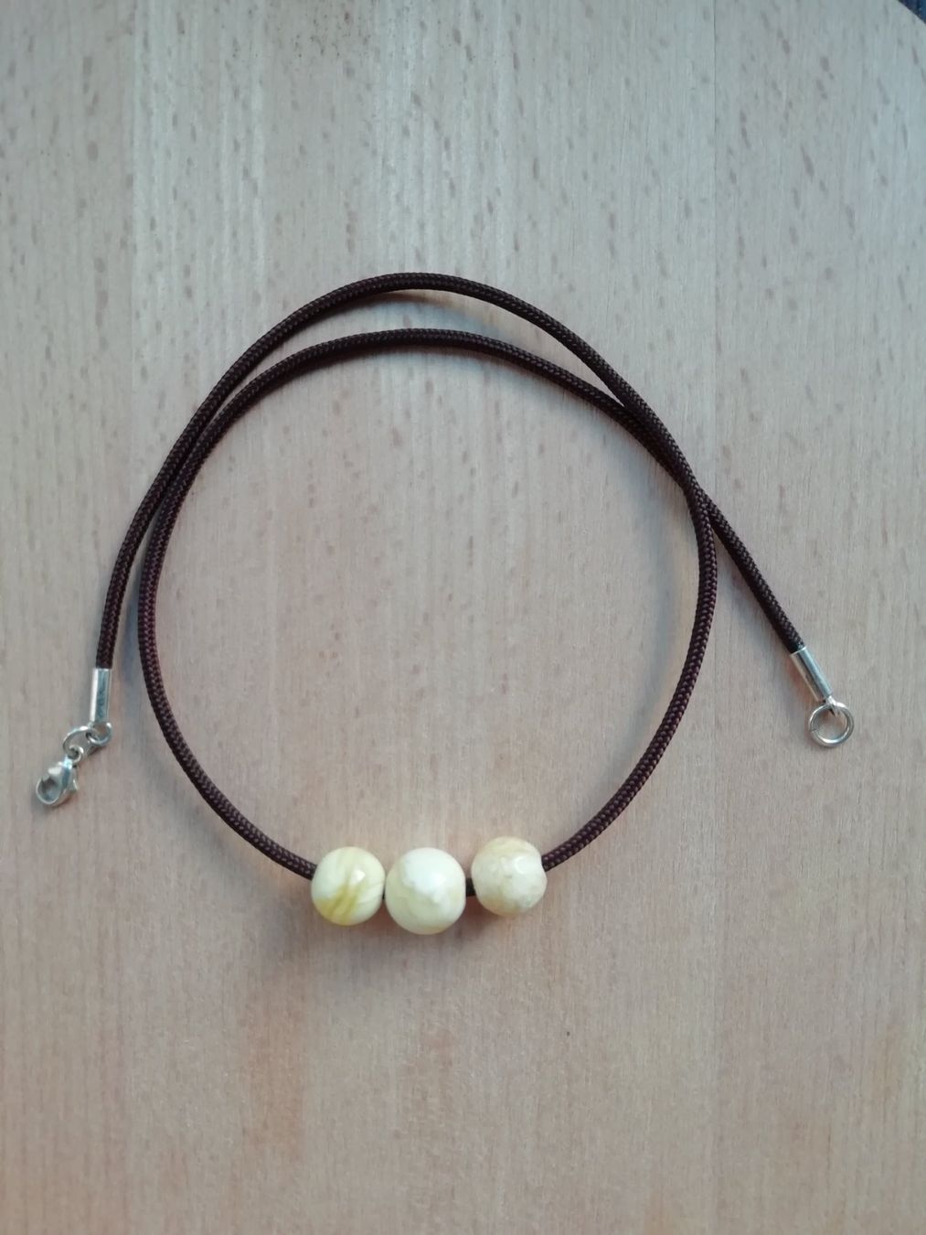 Catenine: Choker 40.5 cm mit Bernsteinen und Silberverschluss – Nuovo e nell'imballaggio originale da Basel venduto da Thymia 1
