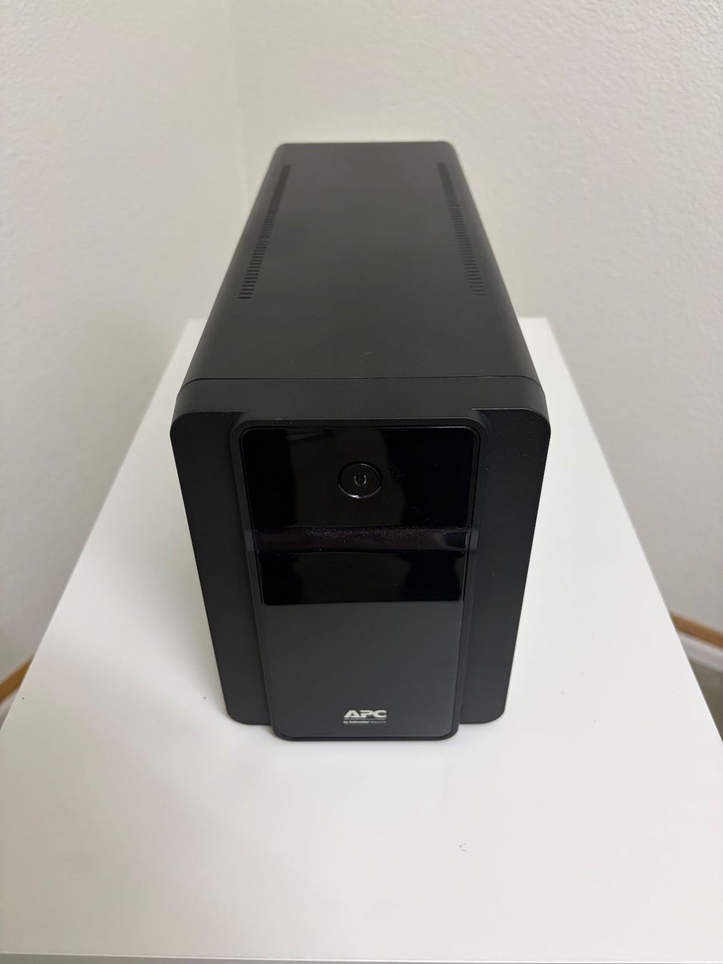 Apc Caricatori & Batterie: APC BX1600MI – Usato da Niederhasli venduto da brandman