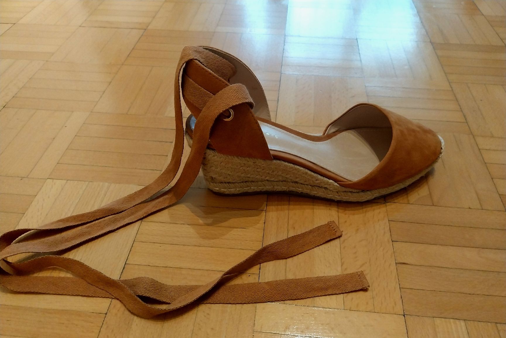 Chaussures femmes: neue & hochwertige Sommersandale – Neuf (Voir description) à Luzern par bia_9xwy 2