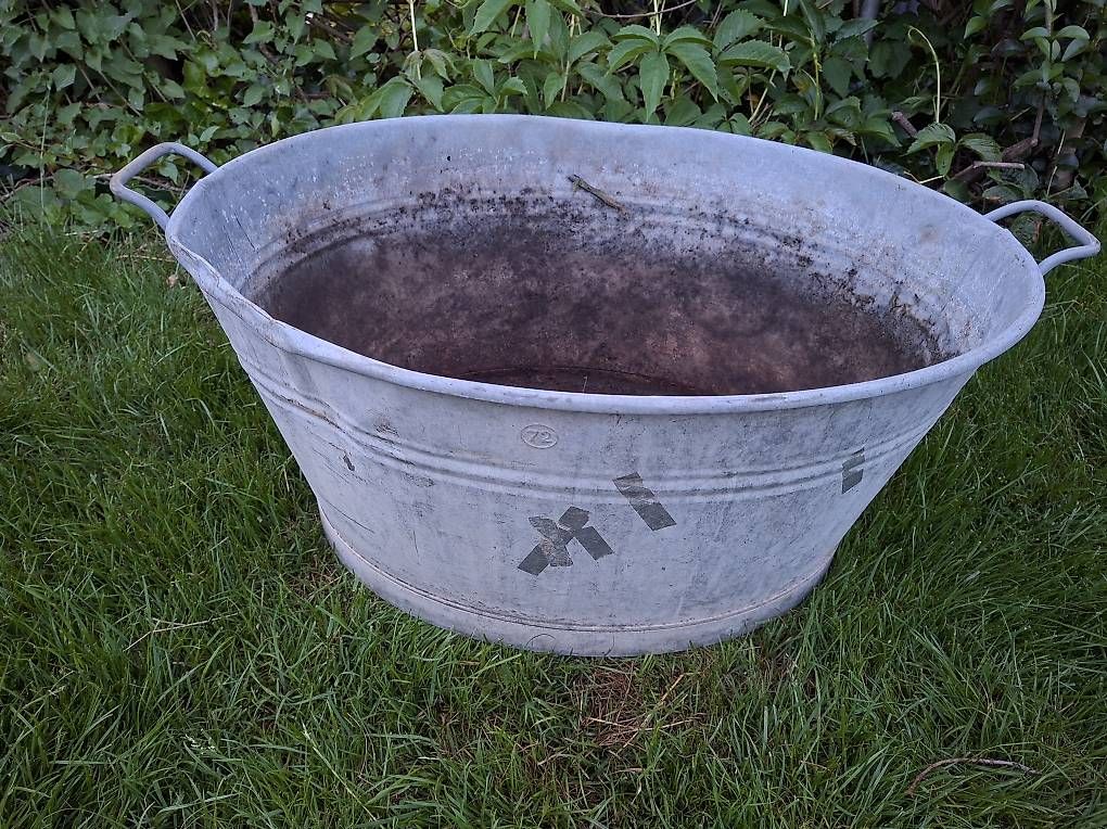 Altre Decorazioni per giardino: Zuber Zinkwanne 72 – Usato da Olten venduto da Mezopotamya