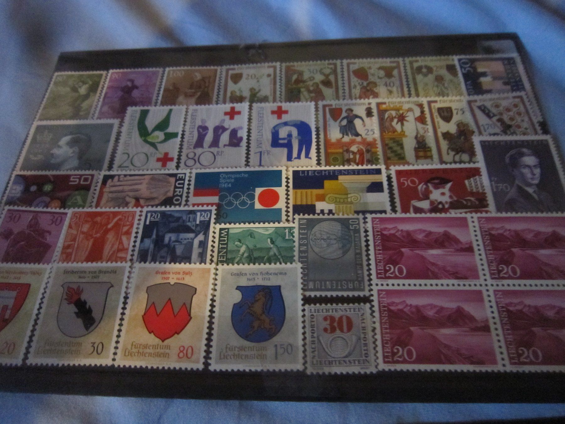 Tutti i francobolli: FL kleine Sammlung Lichtenstein – Usato da Giubiasco venduto da sal_9j6w 2