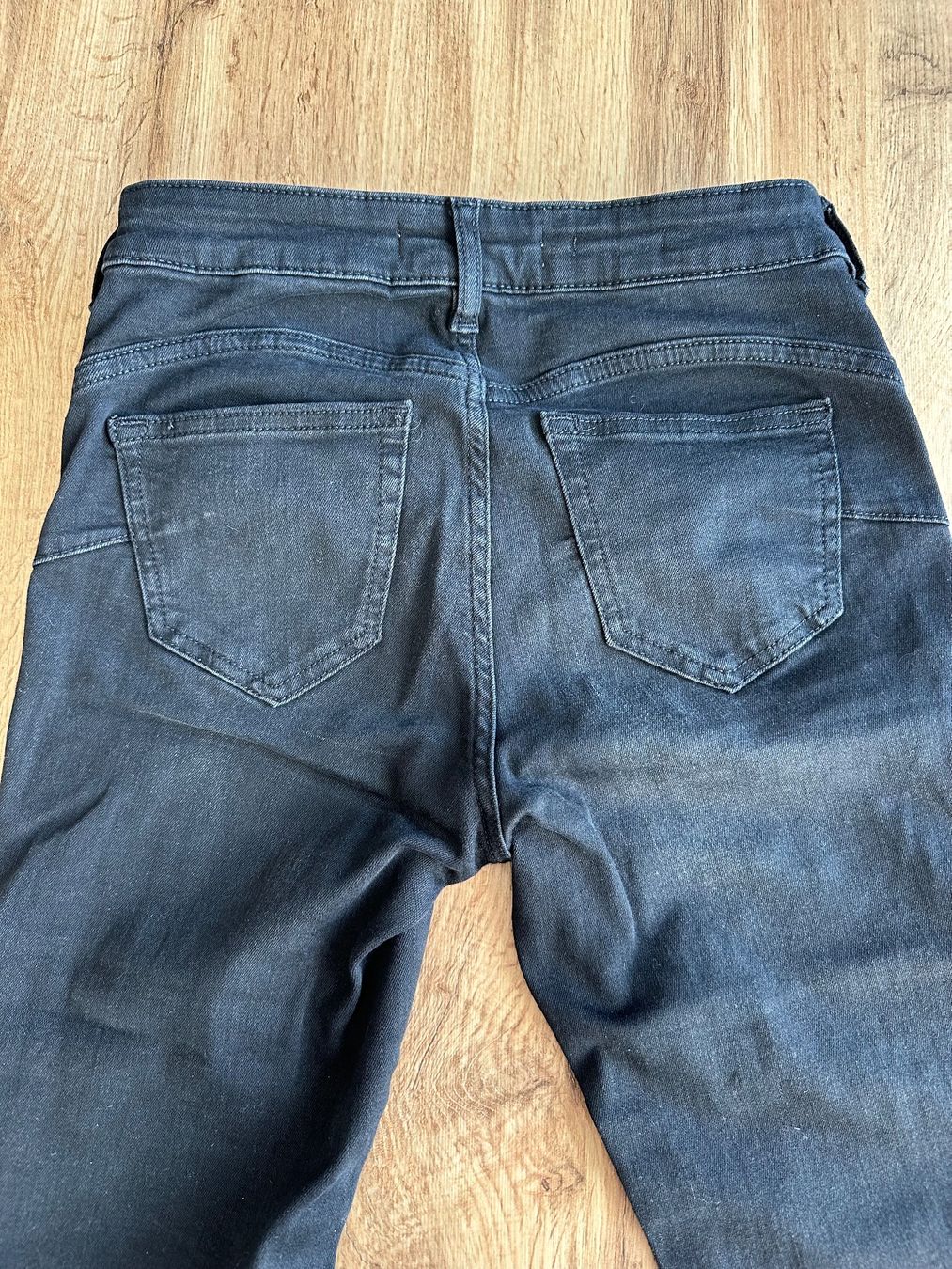 Mango Jeans: Mango push-up jeans – Gebraucht aus Urdorf von fairfashion 1