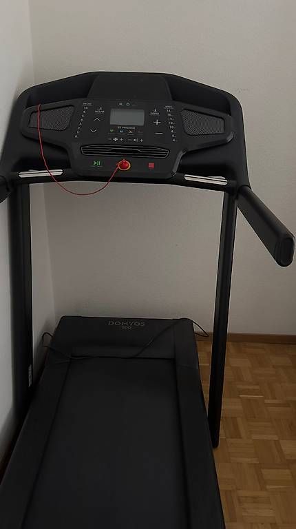 Hometrainer: Tapis de course – Usato da Hauterive NE venduto da dan_ltr8 3