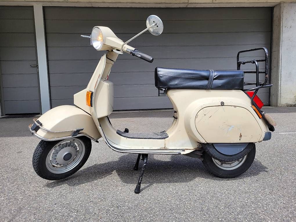 Scooters: Vespa 50 PK SS – D'occasion à Därstetten par hllowach