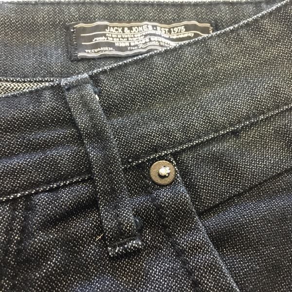Jeans: Jeans schwarz ! Jack Jones ! – Usato da Brügg BE venduto da rutschimedizin 2