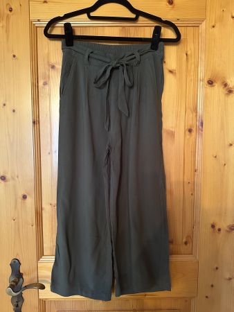 Only Hose 'ONLWinner' olivgrün Gr. 34