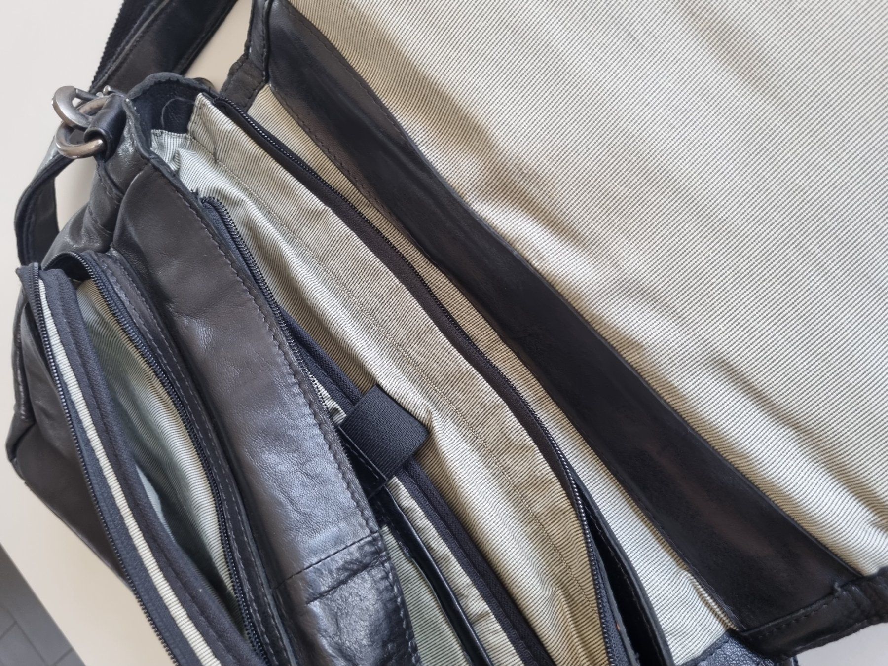 Borse: Schultertasche Spikes & Sparrow Leder – Nuovo (secondo la descrizione) da Sutz venduto da Dalilea 3