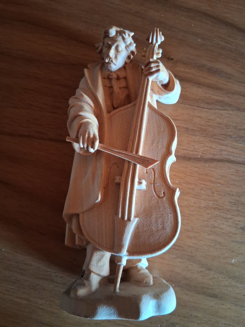 Figuren: Holzfigur Cellist 16cm hoch – Gebraucht aus Lengnau von robinie02