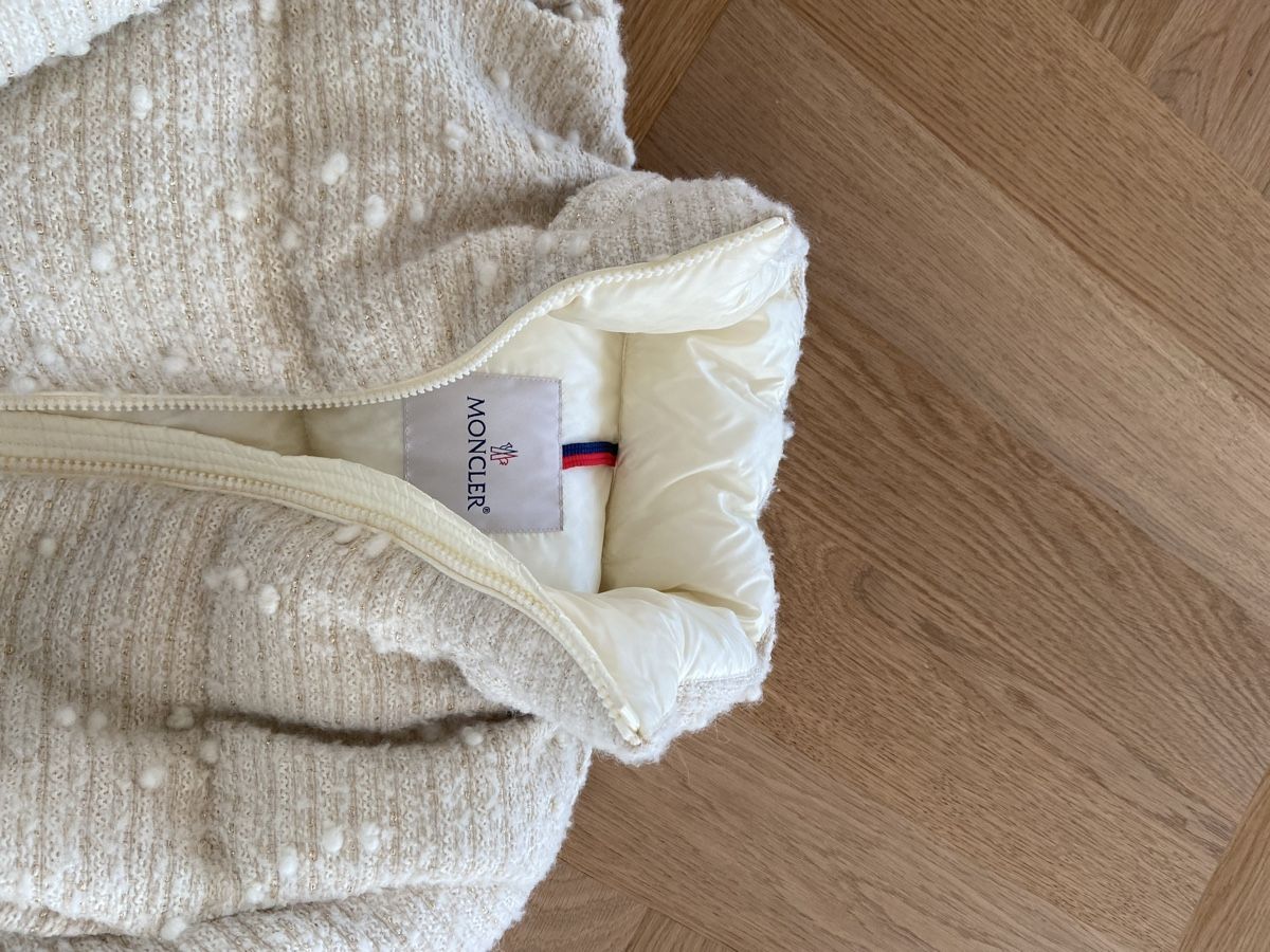 Moncler Giacche: Moncler Daunenjacke – Nuovo (secondo la descrizione) da Uitikon Waldegg venduto da lapagy 7