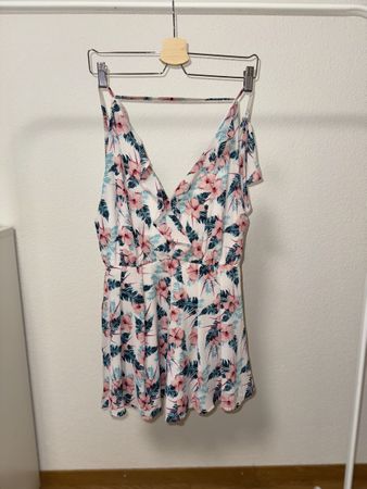 Sommeroverall Blumenmuster Gr. S
