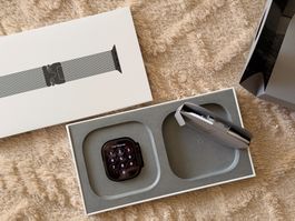 Apple Watch Ultra 2 Black Titanium + Armband, Battery 99%