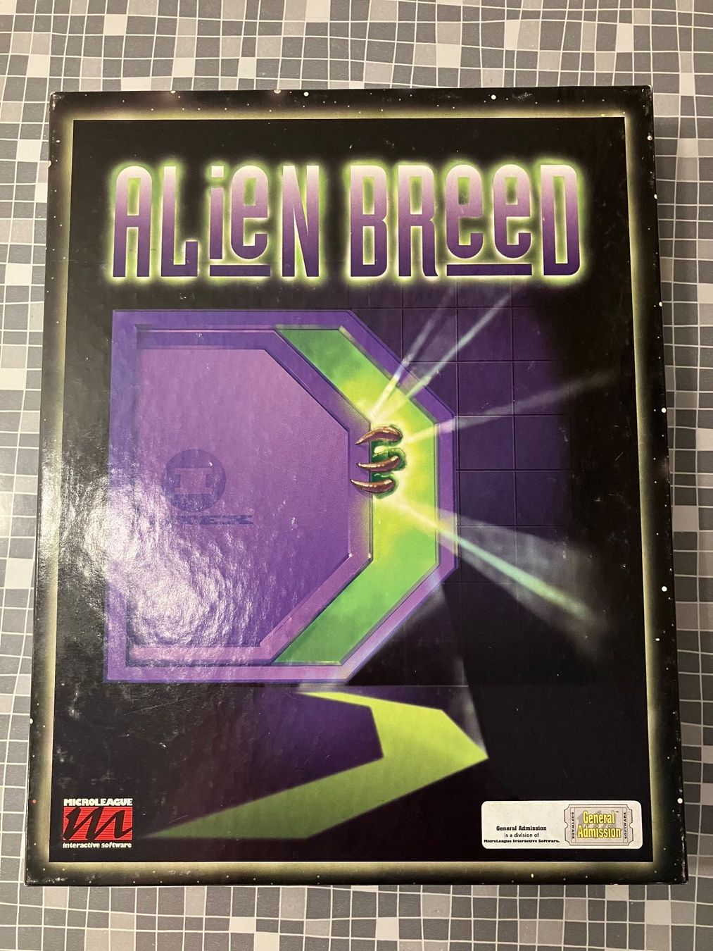 Spiele: Retro: Alien Breed - PC (1991, englisch) – Gebraucht aus Winkel von  1