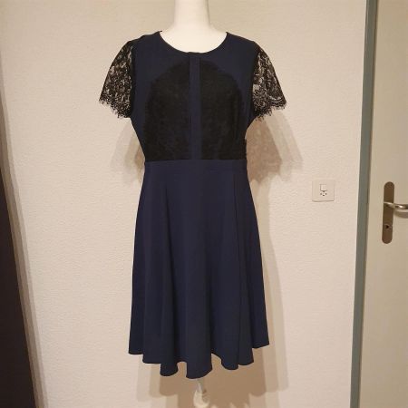 Kleid von Dorothy Perkins Gr. 42
