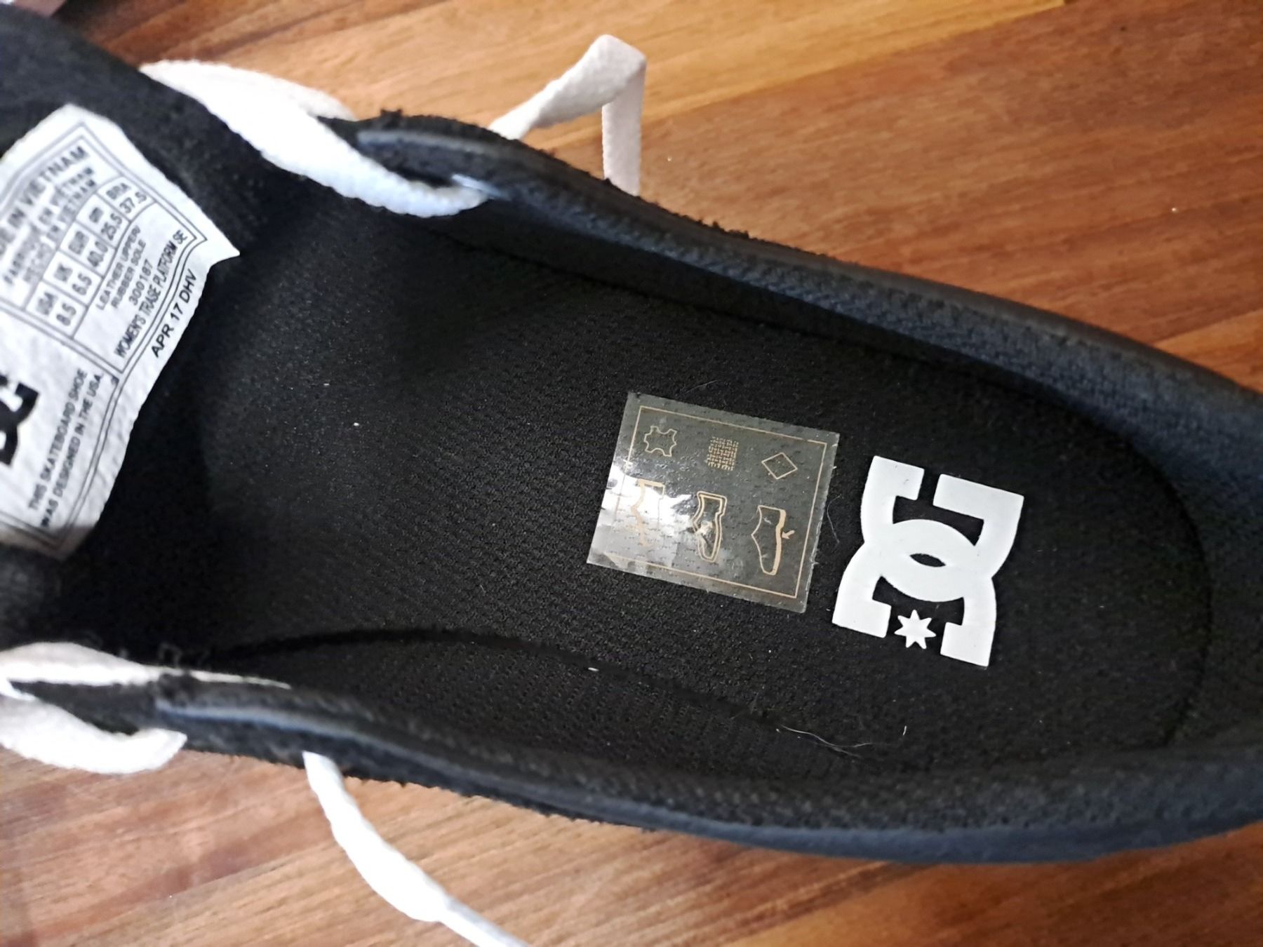 DC shoes Scarpe da uomo: DC Lederschuhe Gr.40 – Nuovo (secondo la descrizione) da Emdthal venduto da kasira 3