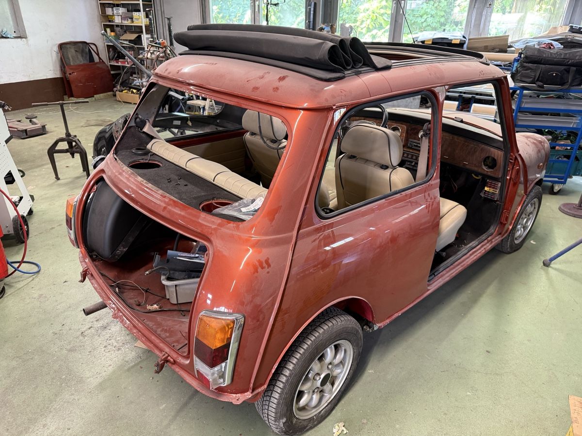 Autos: Mini Cooper Projektfahrzeug restauriert – D'occasion à Büsserach par markaz 2