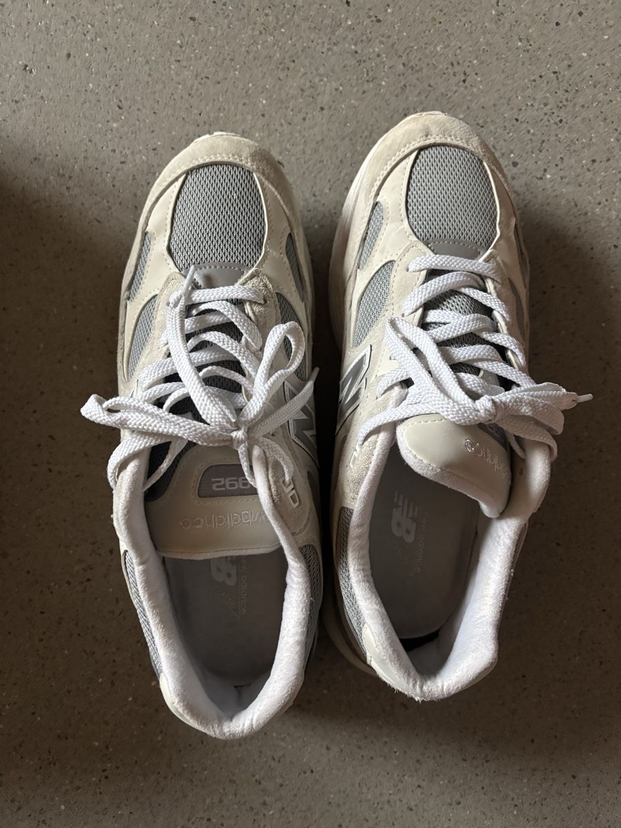 New Balance Scarpe da uomo: New Balance 992 Nimbus Cloud White – Nuovo (secondo la descrizione) da Schlieren venduto da lau_jvz6 1