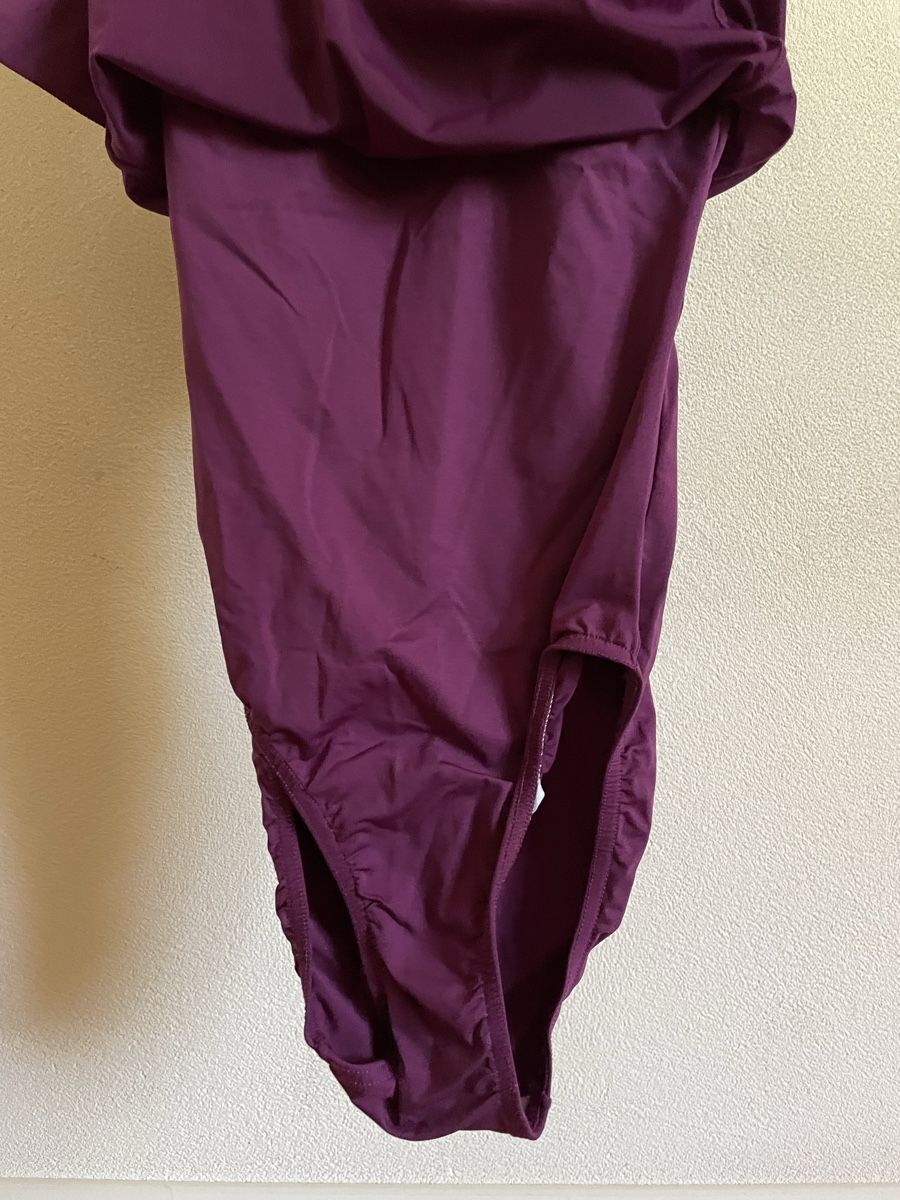 Canottiere & Pantaloni: Damen Tanzbody Lila Gr. 36 – Usato da Disentis/Mustér venduto da sil_nx77 4