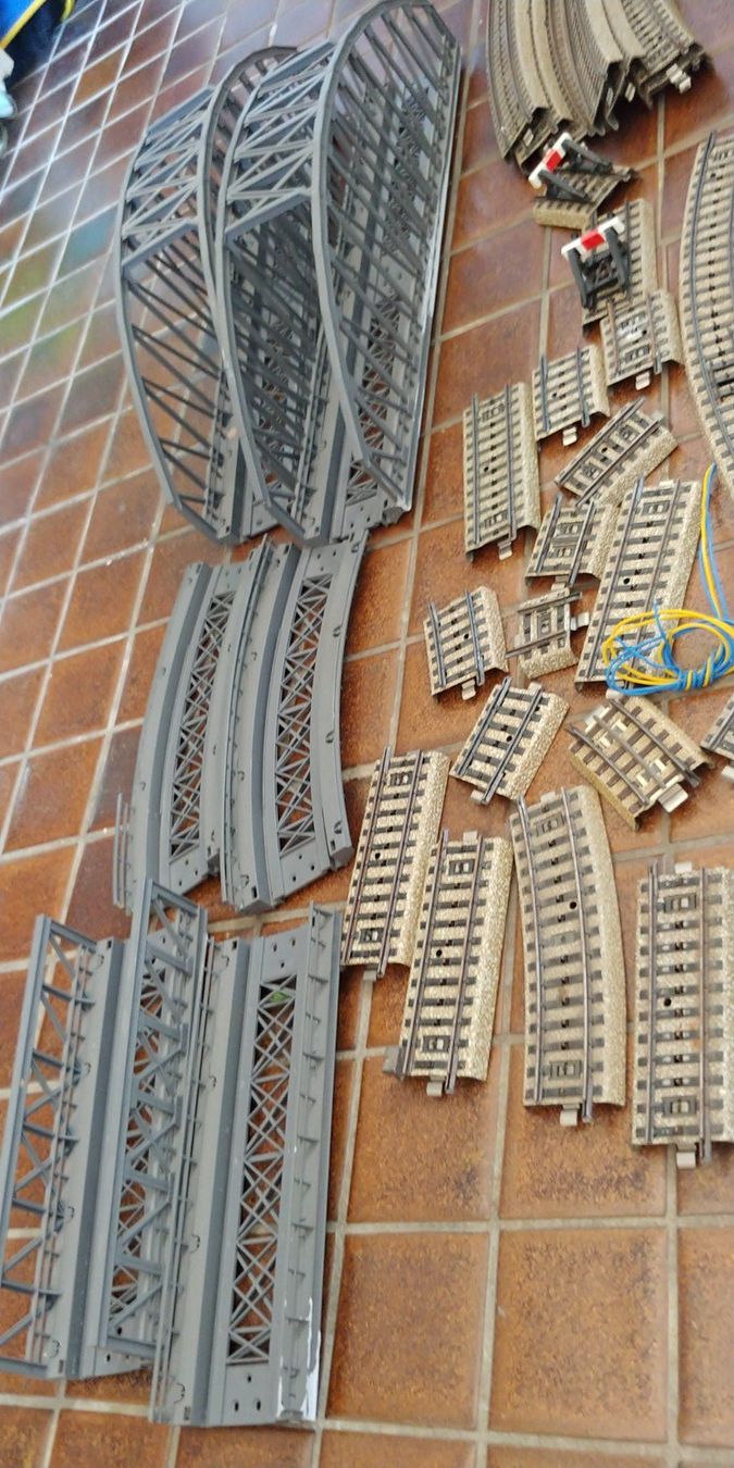 Märklin Modellini di ferrovie: Grosser Märklin Posten M-Gleise HO – Usato da Waltenschwil venduto da Ardnas007 3