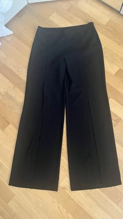 Damen Hose schwarz Grösse S neuwertig