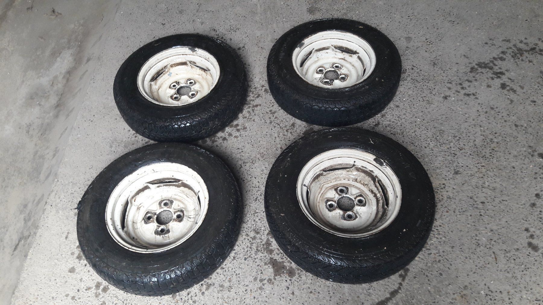 Jantes: Auto Komplettes Rad 4.00x12 – Neuf avec emballage d'origine à Laufen par Mann455 2