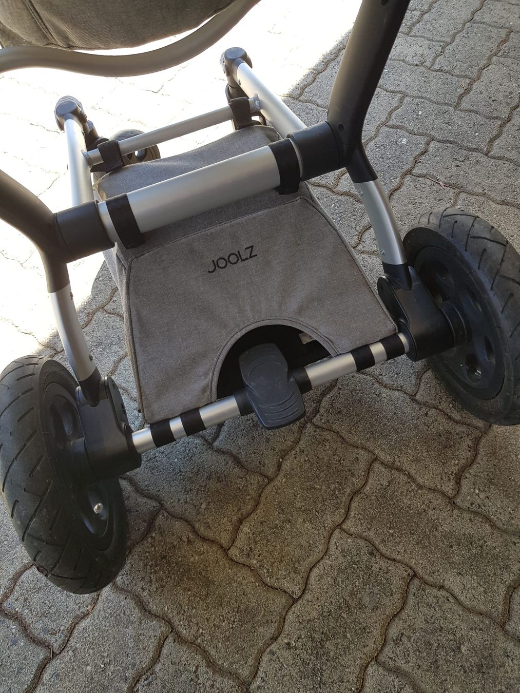 Joolz Carrozzine: Kinderwagen von Joolz – Usato da Faulensee venduto da bb_13 1