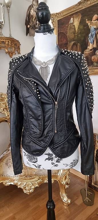 Jacken: Damen Kunstleder Jacke mit Nieten – Gebraucht aus Kaufdorf von Nati-Nati 3