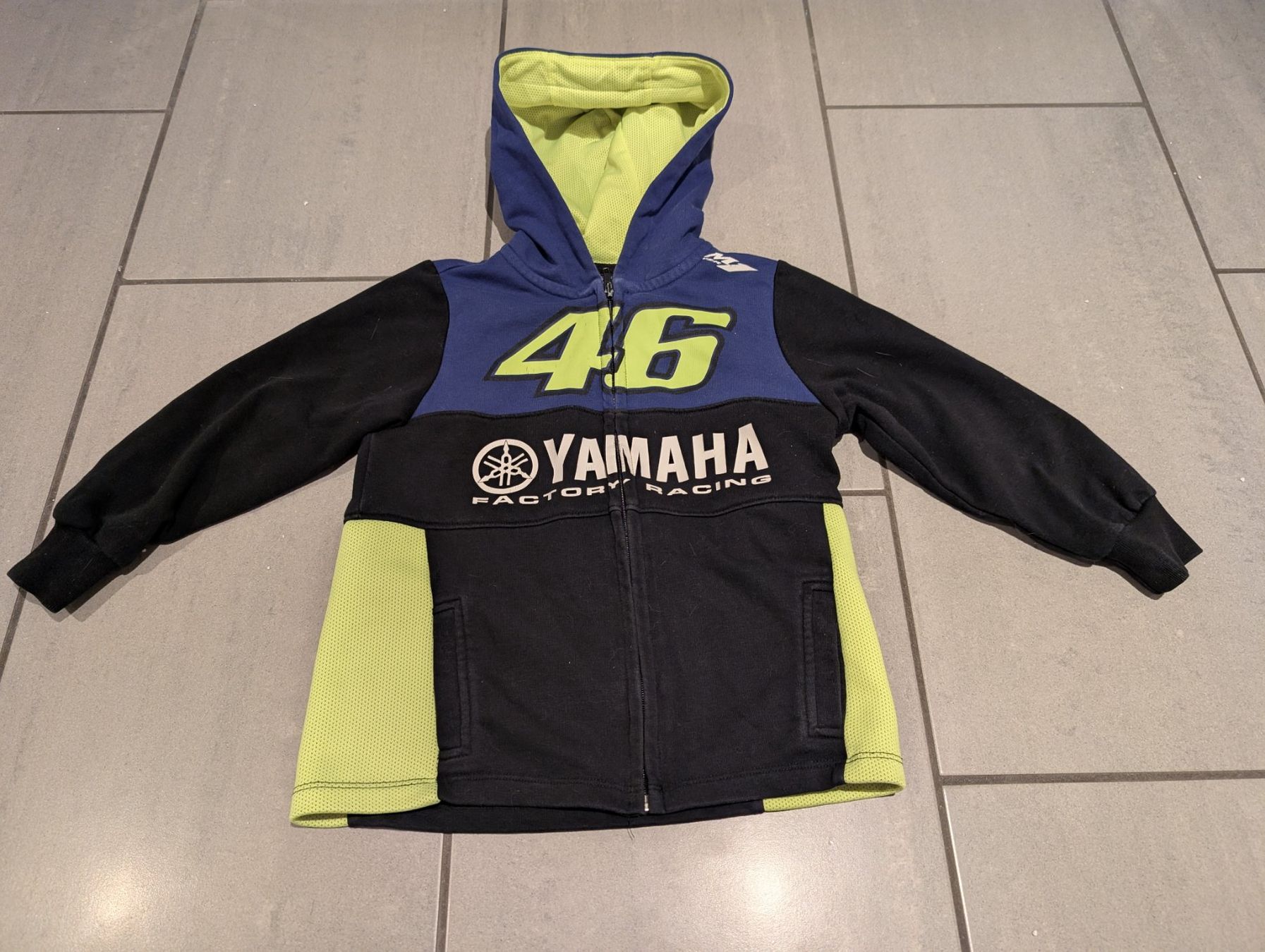 Pulls et sweat-shirts: *** Yamaha "Valentino Rossi 46" Pullover *** – D'occasion à Wollerau par R3D3X3