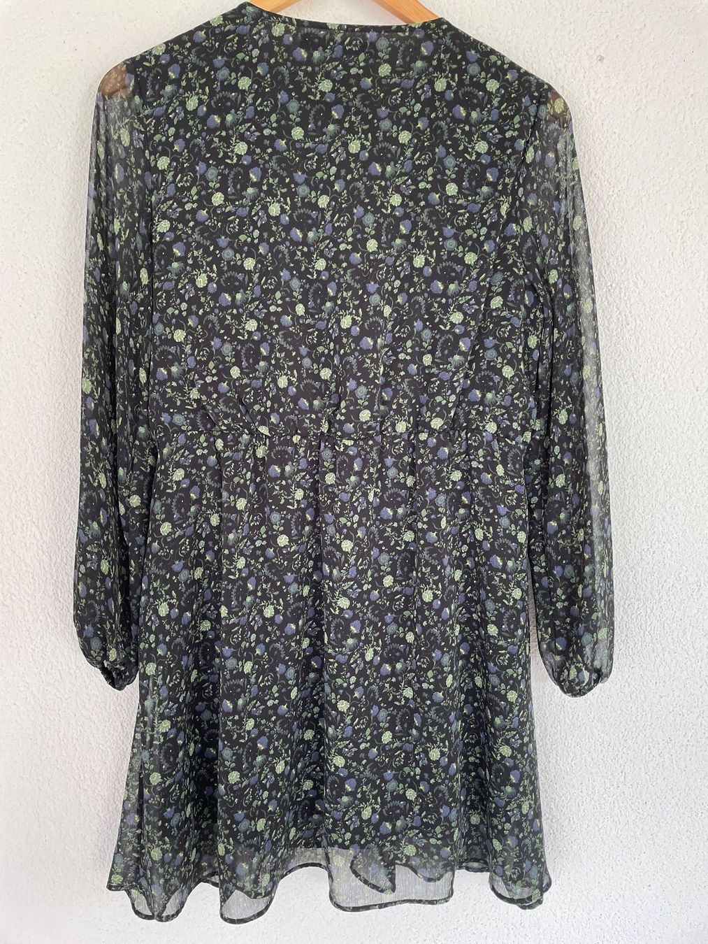 Zara Kleider: Süsses Kleidchen, Länge ca 84 cm / Versand nur 2.- – Gebraucht aus Dübendorf von mon_p98h 1