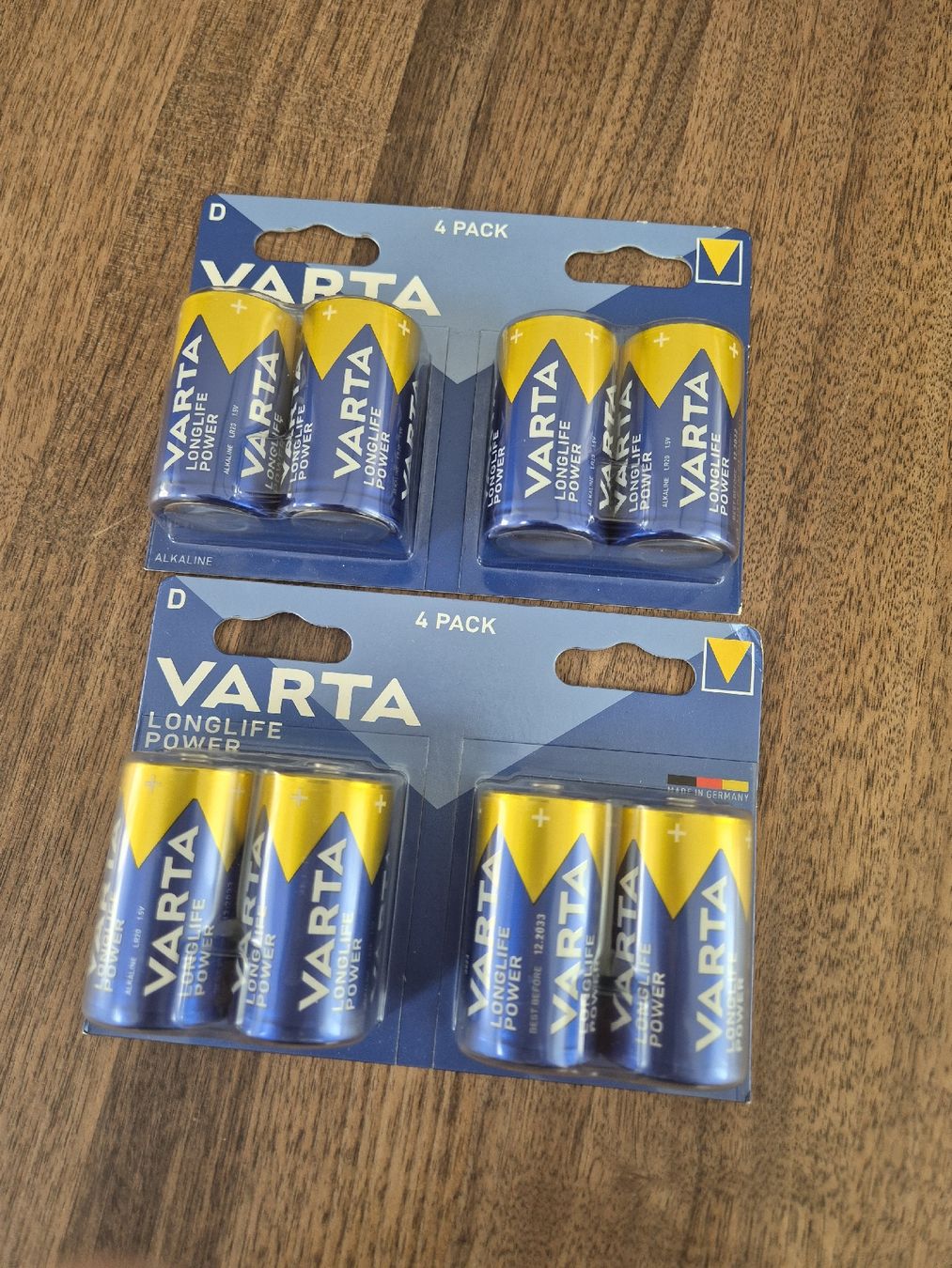 Varta Akkus & Batterien: Varta D  8  Batterien  neu originalverpackt – Neu und originalverpackt aus Steffisburg von Mallekobold