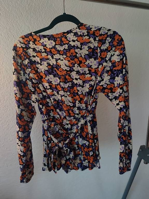 Camicette: Chemisier fleuri taille S – Usato da Fribourg venduto da cou_v62j 1