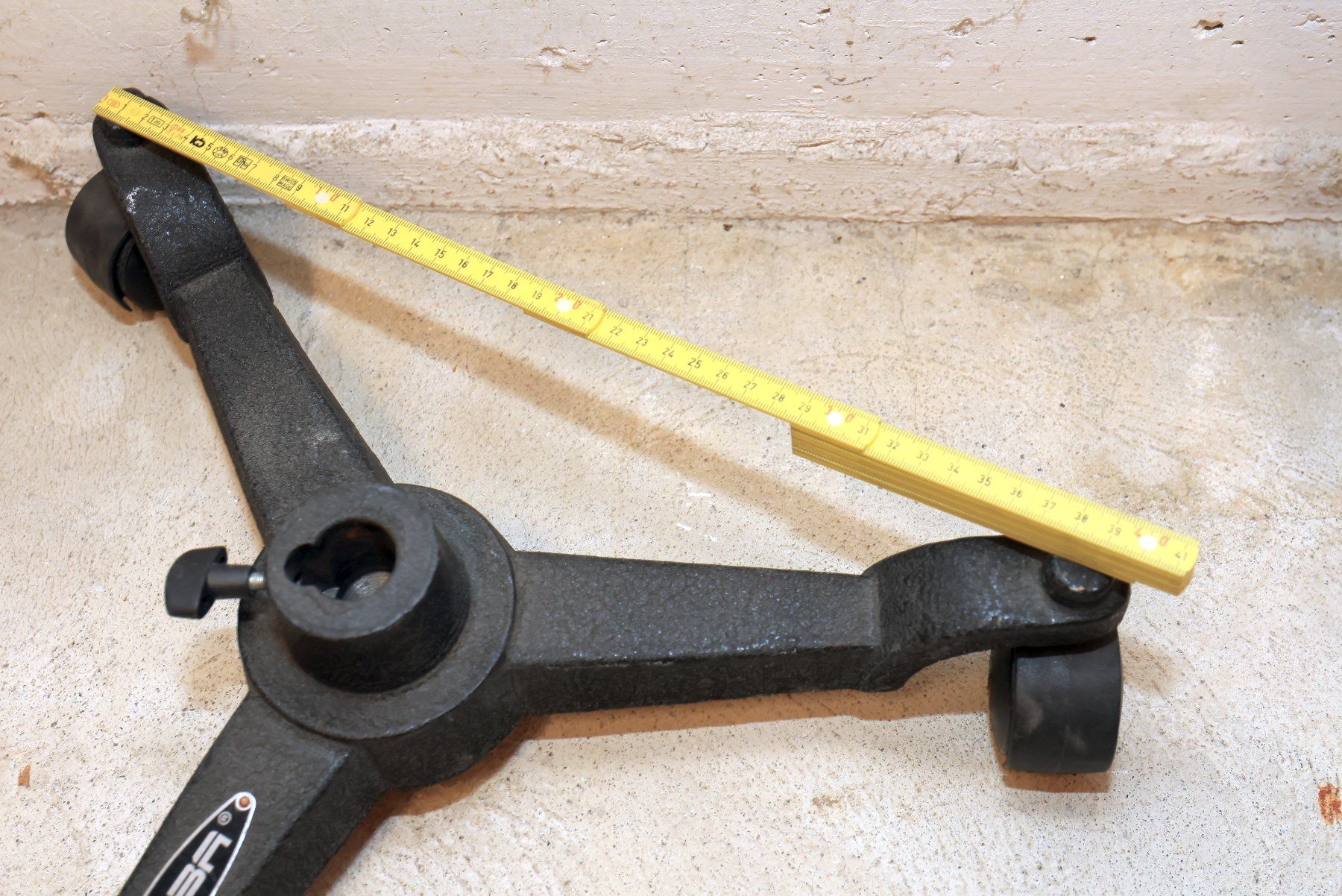 Foba Stative & Stativköpfe: Foba Stativfuss Vorgänger von CESRO 40cm – Gebraucht aus Zürich von dnk_nrd8 1