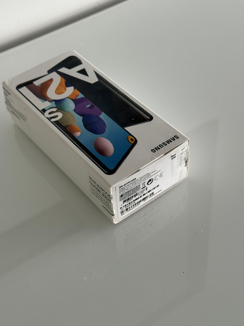 Samsung Telefoni cellulari / Smartphones: Samsung A21s mit  original Box, Ladegerät, Adapterkabel ... – Usato da Uhwiesen venduto da mic_kd6g 9